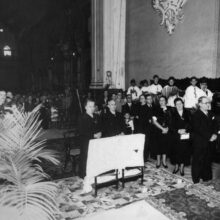 Família durante missa de Bodas 2